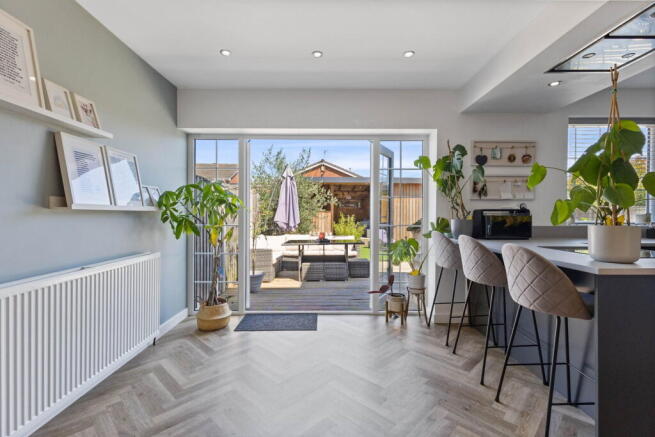 3 bed Semi-Detached for sale Image 5