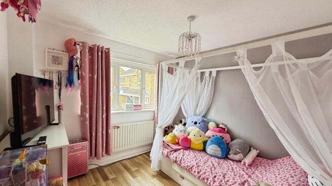 3 bed Detached for sale Image 7