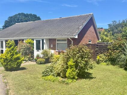 Rodbourne Close, Everton, Lymington, Hampshire, SO41