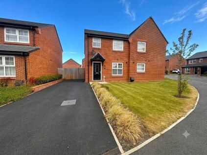 Watt Drive, East Hollinsfield, Middleton, Manchester, M24
