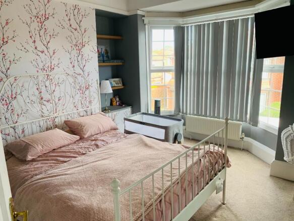 3 bed Terraced to rent Image 11