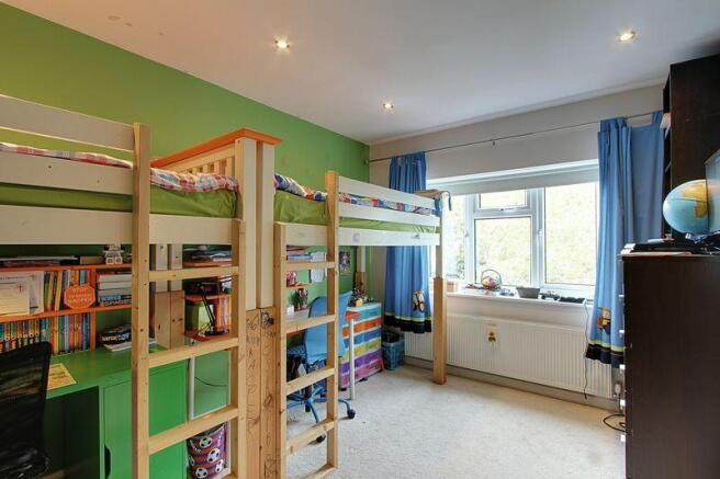 Photo 10