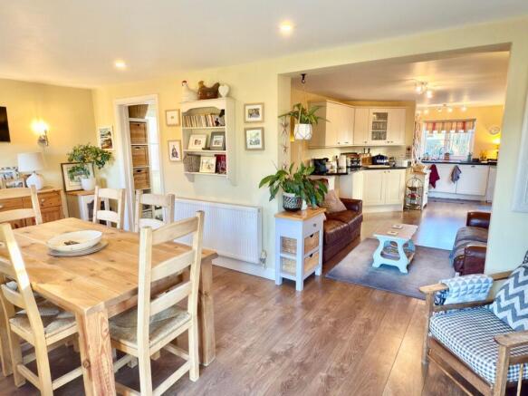 Twyning Green, Twyning, Tewkesbury, GL20 photo 4