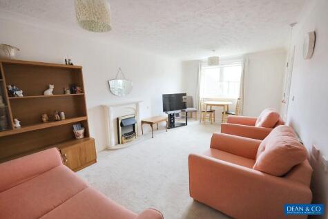 St. Peters Close, Hove, East Sussex, BN3