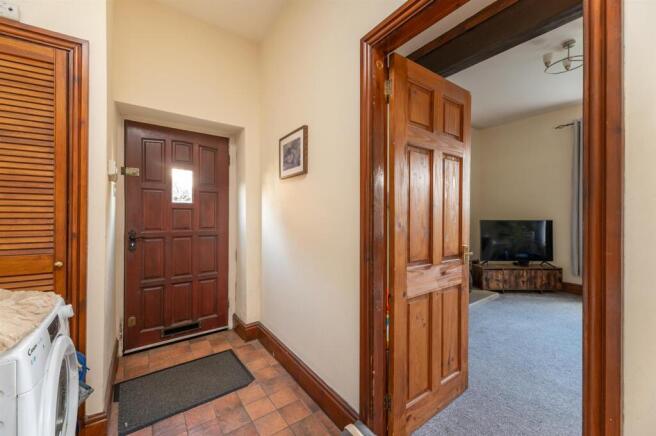 3 bed House for sale Image 6