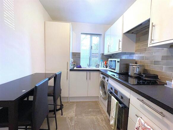 Kitchen.1.jpg