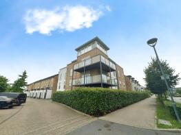 Flat 3, 41 Hampton House, Autumn Way, West Drayton UB7 9GS