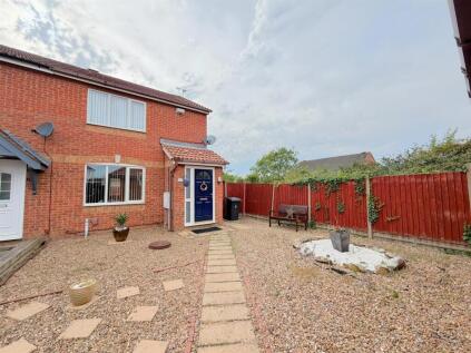 Bramble Close, Hamilton, Leicester