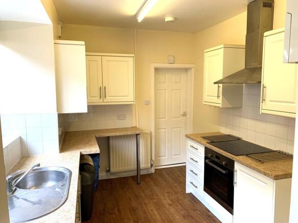 Mellard Street, Newcastle, Staffordshire, ST5 2DN photo 4
