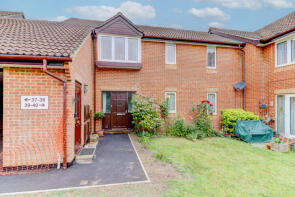 40, Rosewood Gardens, New Road, High Wycombe HP12 4RU
