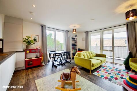 15 Dollis Valley Drive, Barnet, EN5