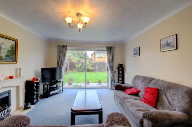 Lounge 4