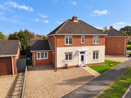 St Mary's Drive, Sutterton, Boston, PE20