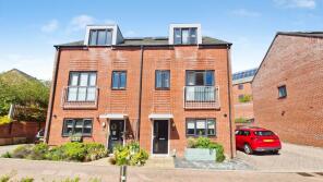 3, Craven Close, Lightmoor Village, Telford TF4 3GD