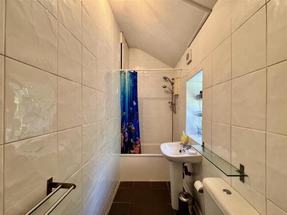 2 bed Terraced for sale Image 12