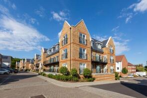 1, Knowles Court, Campion Square, Sevenoaks TN14 5GQ