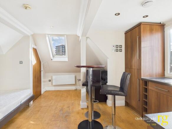 CAM02900G0-PR0216...