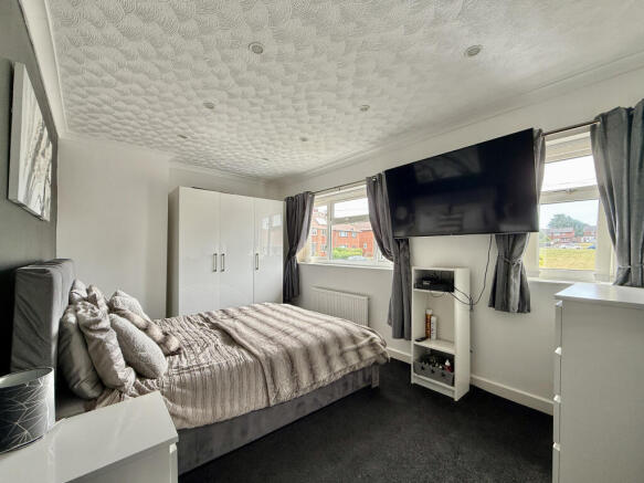 2 bed Semi-Detached for sale Image 10