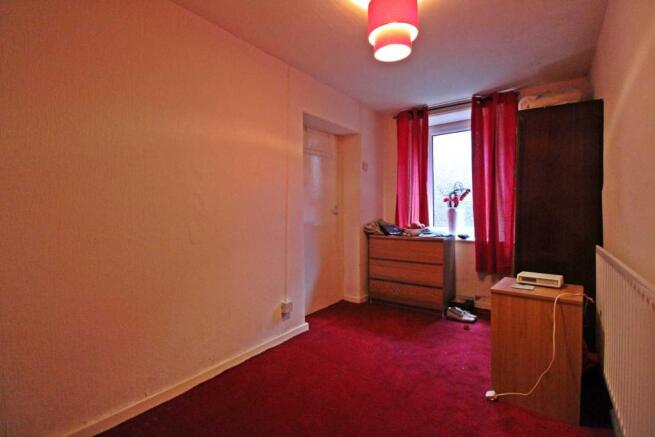 Bedroom 2.JPG