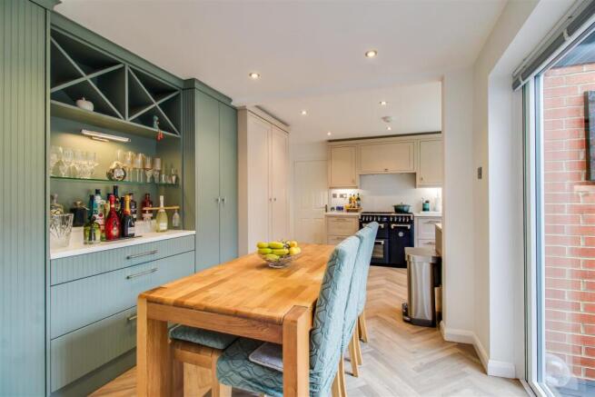 2 bed Detached Bungalow for sale Image 5