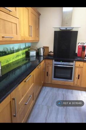 Oven, Hob And Fitted Units