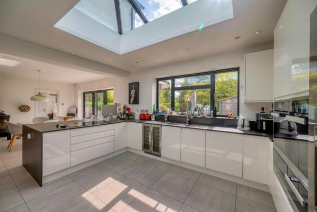 16 Kennylands Road - Internal (2 of 13).jpg