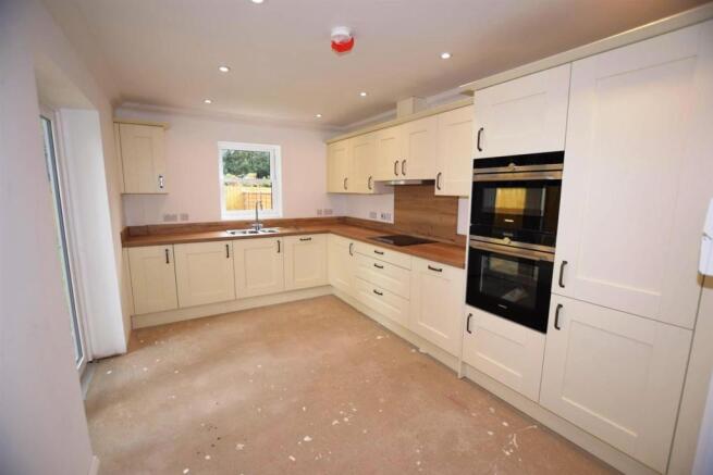 Open Plan New Kitchen