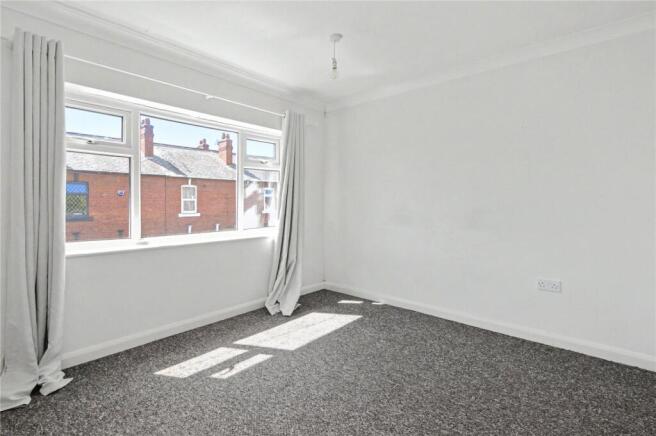 2 bed Semi-Detached for sale Image 11