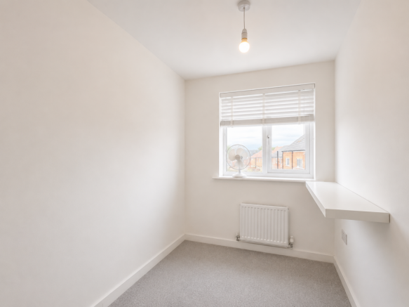 3 bed Semi-Detached for sale Image 11