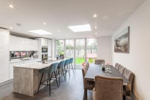 60, Chiltern Avenue, Bushey WD23 4RG