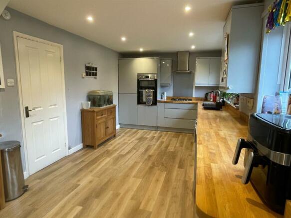 Kitchen,.jpg