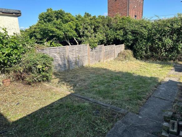 WhatsApp Image 2025-07-01 at 14.49.51_561dea49.jpg