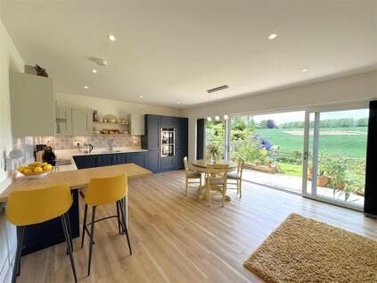 Chalky Road, Broadmayne