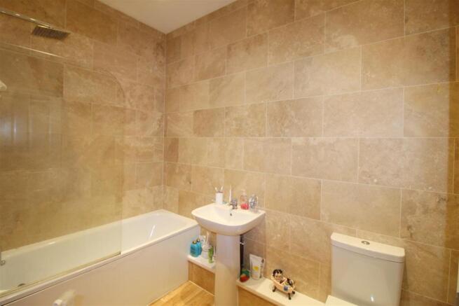 Ground floor bathroom.jpg