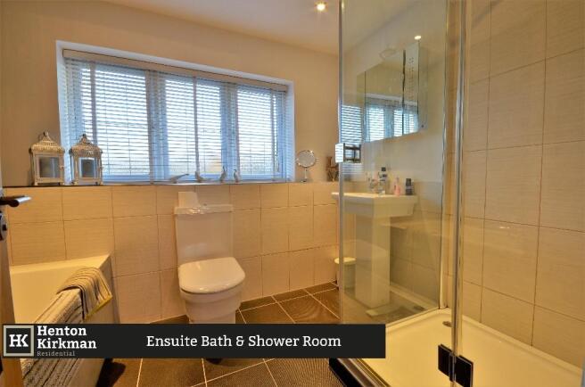 ENSUITE BATHROOM
