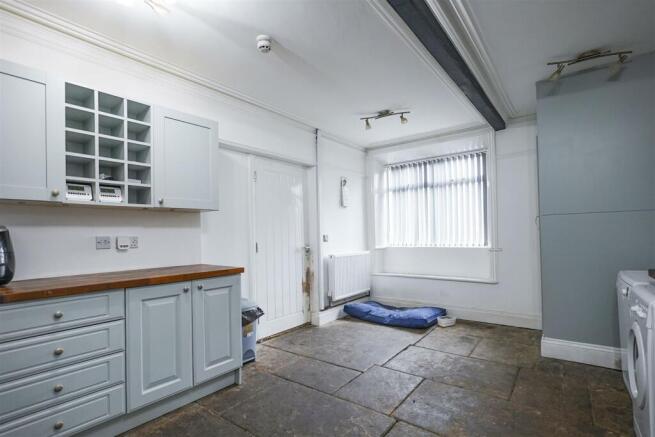 4 bed Plot for sale Image 7