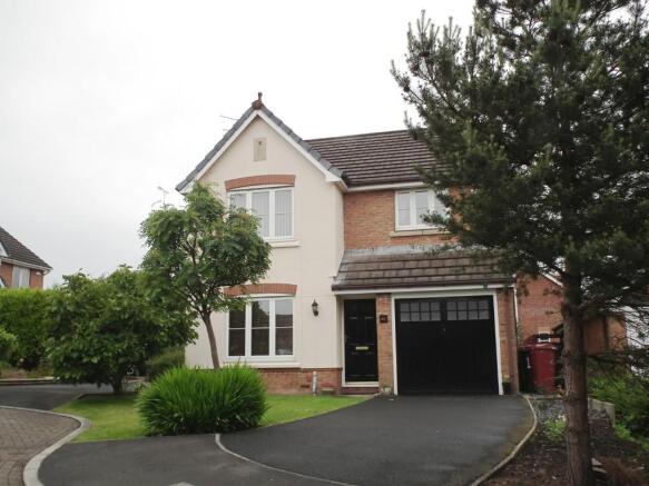 45, Meadowfields