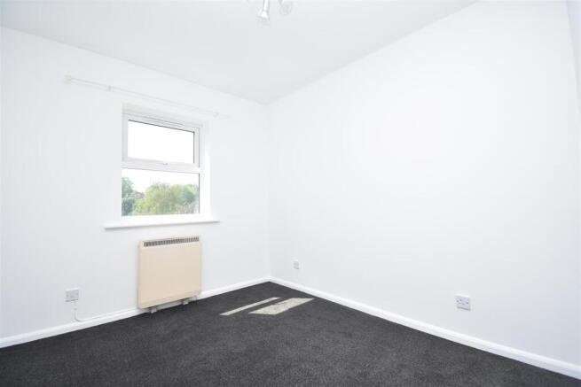 1 bed Flat to rent Image 7