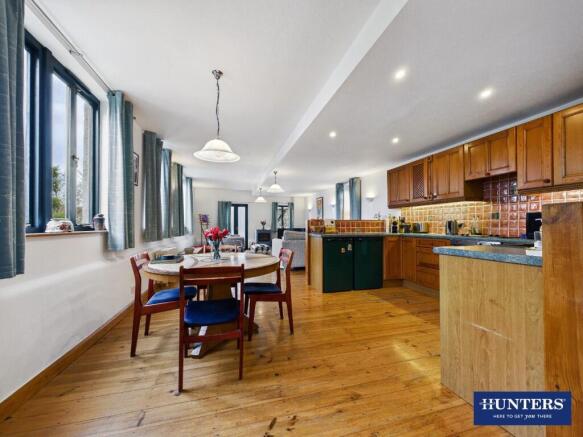 Open Plan Living Accommodation