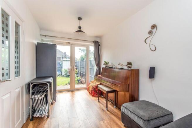 Lounge/Dining Room