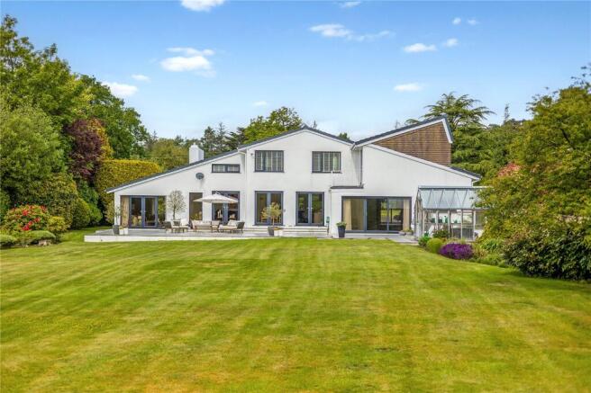 Linstone Lodge