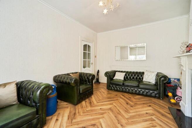 4 bed End of Terrace for sale Image 8
