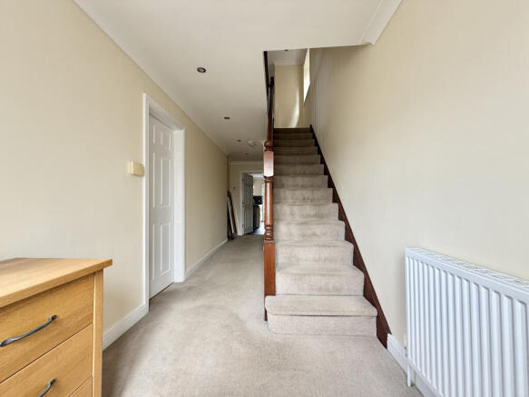 3 bed Semi-Detached for sale Image 5