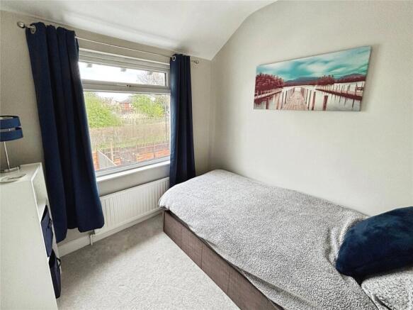 3 bed Terraced for sale Image 12
