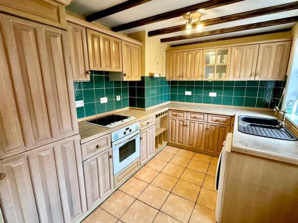2 bed Terraced for sale Image 5