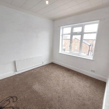 2 bed Terraced for sale Image 10