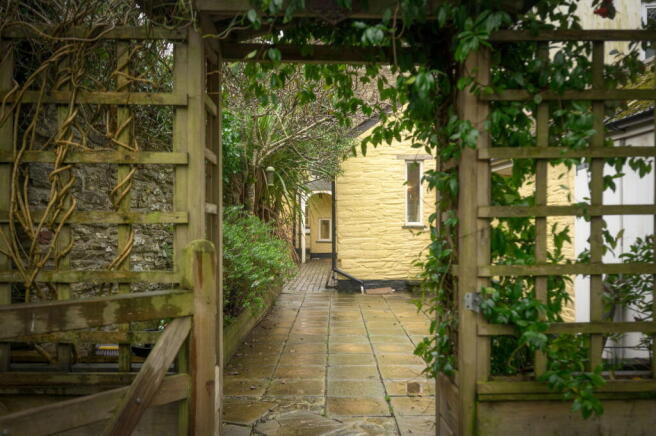 Photo 22