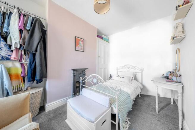4 bed Terraced for sale Image 12