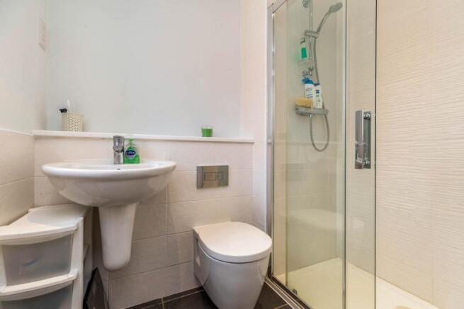 Master En-suite