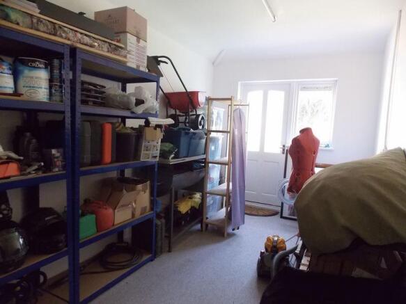 Photo 8